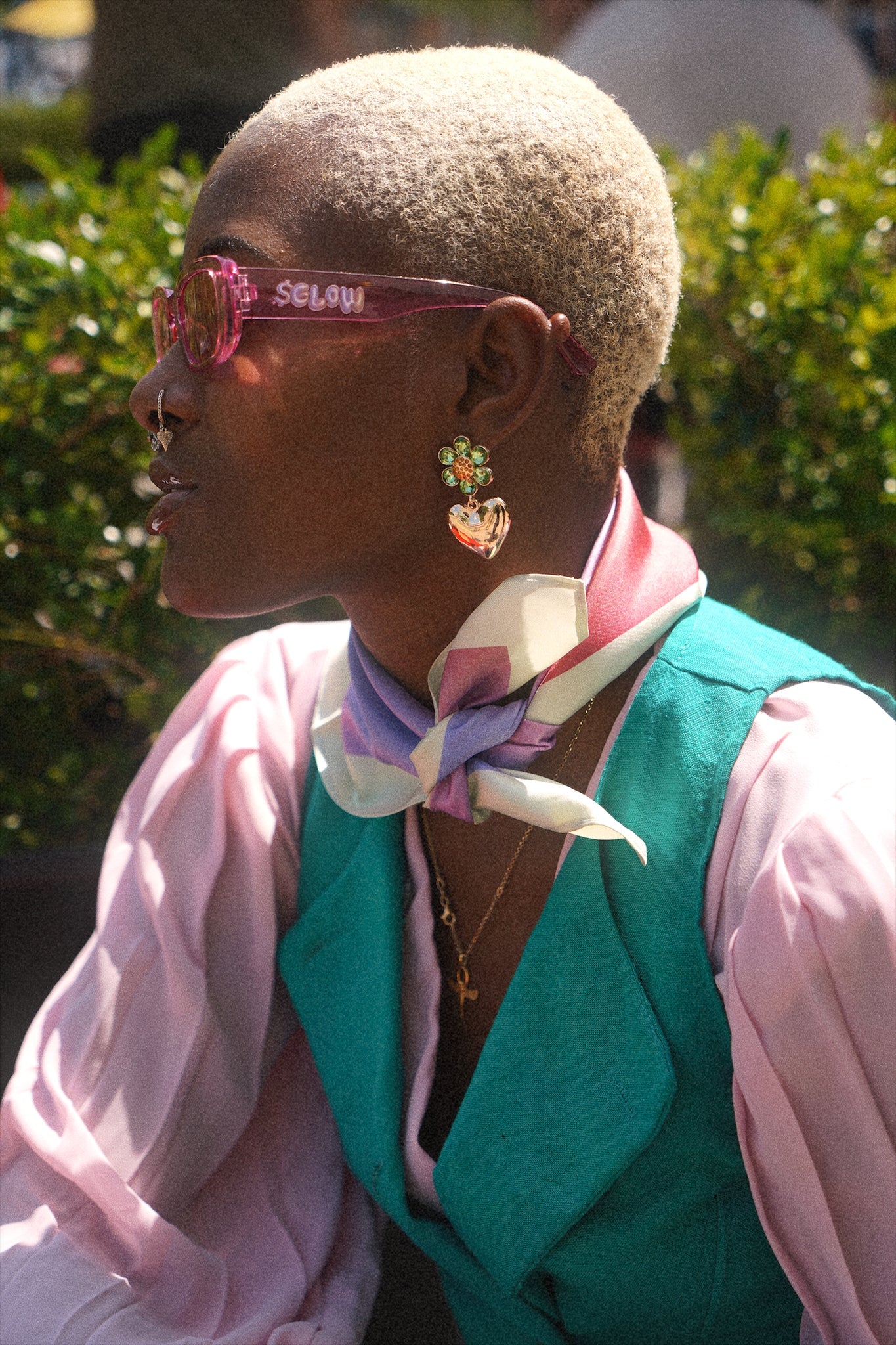 $Glow Sunnies ✨
